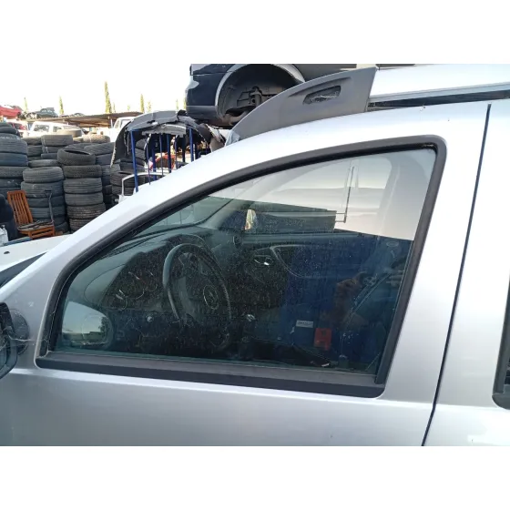 Luna Delantera Izquierda para Dacia Duster (Hs_)