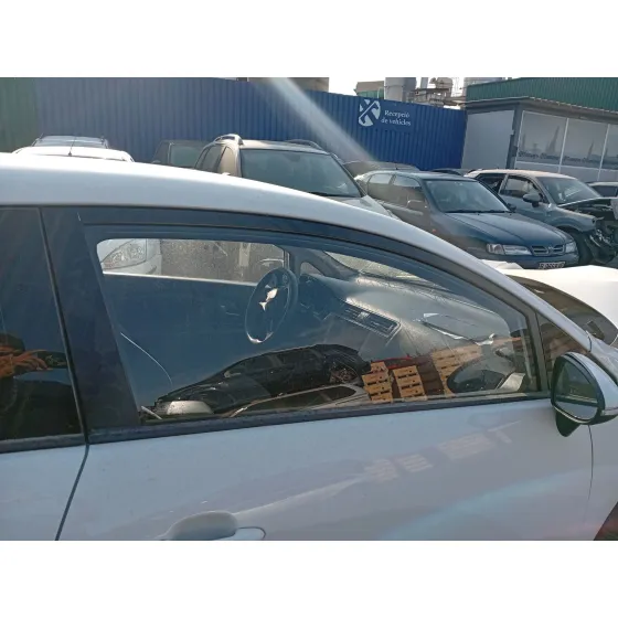 Luna Delantera Derecha para Kia Rio Iii (Ub)