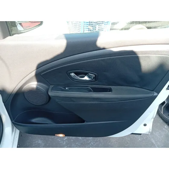 Elevalunas Delantero Derecho para Renault Megane Iii Hatchback (Bz0/1_, B3_)
