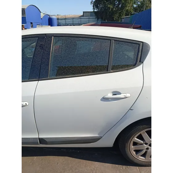 Puerta Trasera Izquierda para Renault Megane Iii Hatchback (Bz0/1_, B3_)