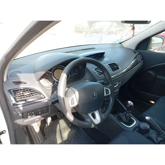 Salpicadero para Renault Megane Iii Hatchback (Bz0/1_, B3_)