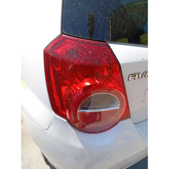 Piloto Trasero Izquierdo para Chevrolet Aveo / Kalos Hatchback (T250, T255)