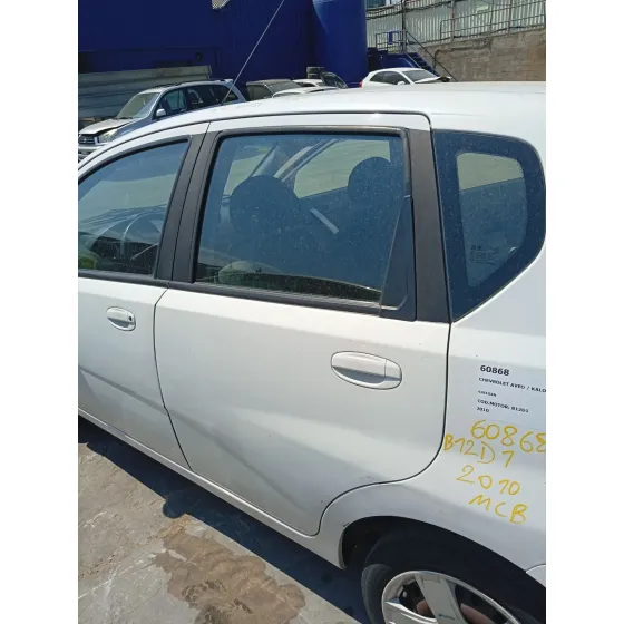 Puerta Trasera Izquierda para Chevrolet Aveo / Kalos Hatchback (T250, T255)