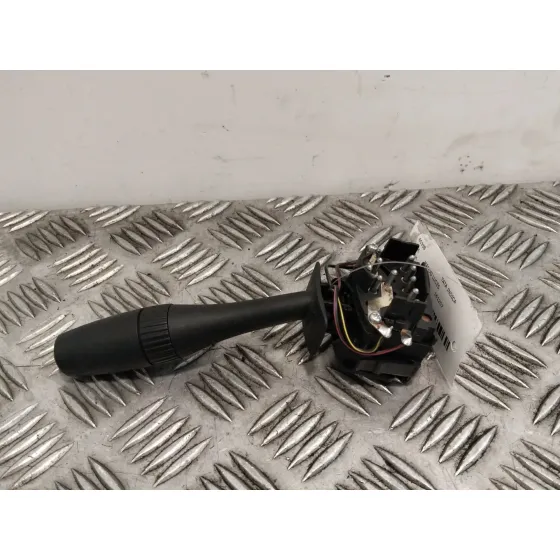 Mando Luces para Tata Indica