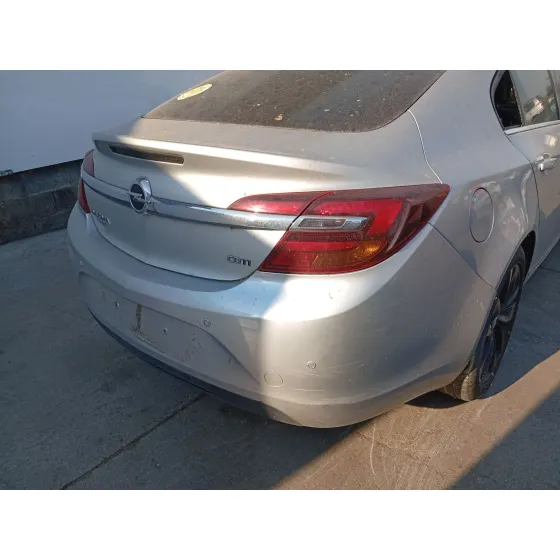 Paragolpes Trasero para Opel Insignia A (G09)