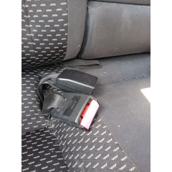 Enganche Cinturon Trasero Derecho para Nissan Qashqai I (J10, Nj10)