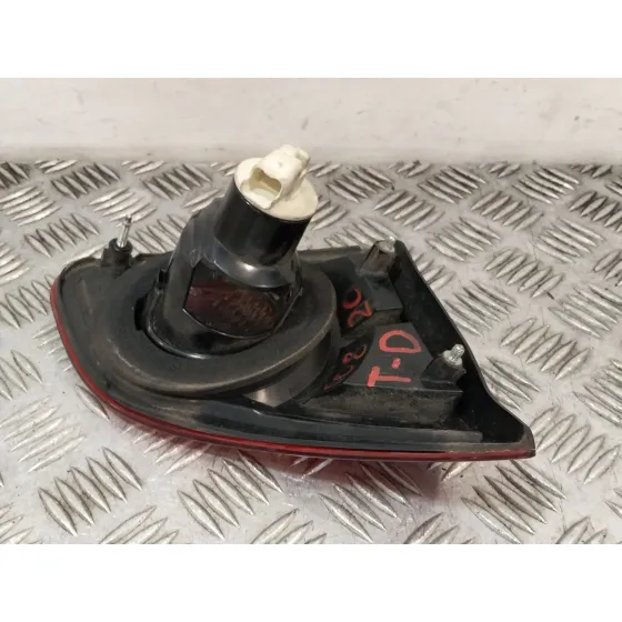 Piloto Trasero Derecho Interior para Nissan Qashqai I (J10, Nj10)