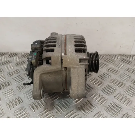 Alternador para Opel Astra H Gtc (A04)