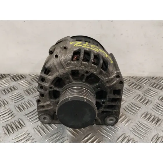 Alternador para Renault Kangoo (Kc0/1_)