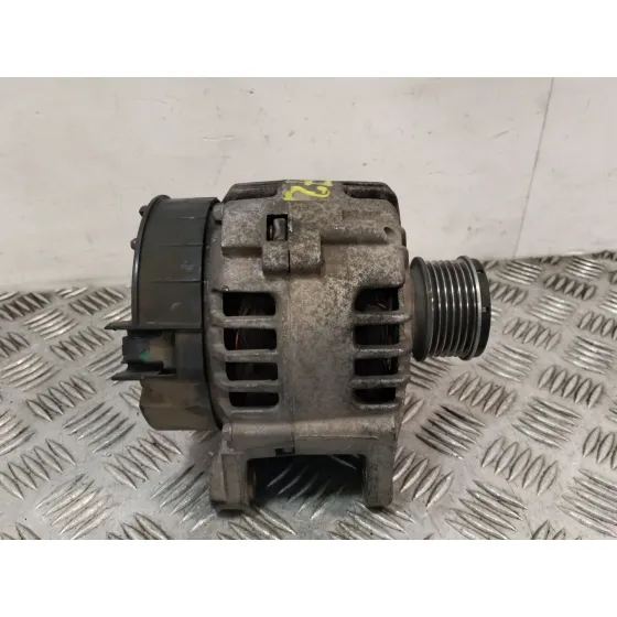 Alternador para Renault Kangoo (Kc0/1_)