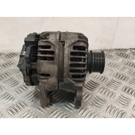 Alternador para Volkswagen Polo (6N2)
