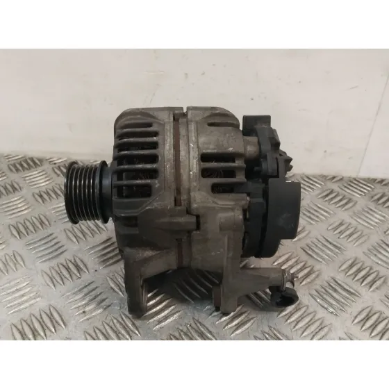 Alternador para Volkswagen Polo (6N2)