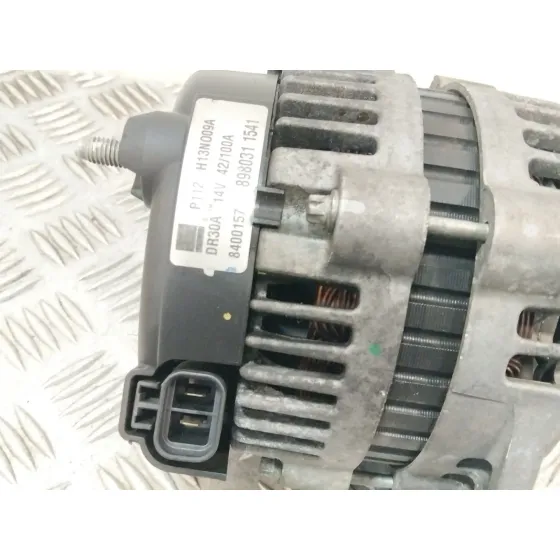 Alternador para Opel Astra H (A04)