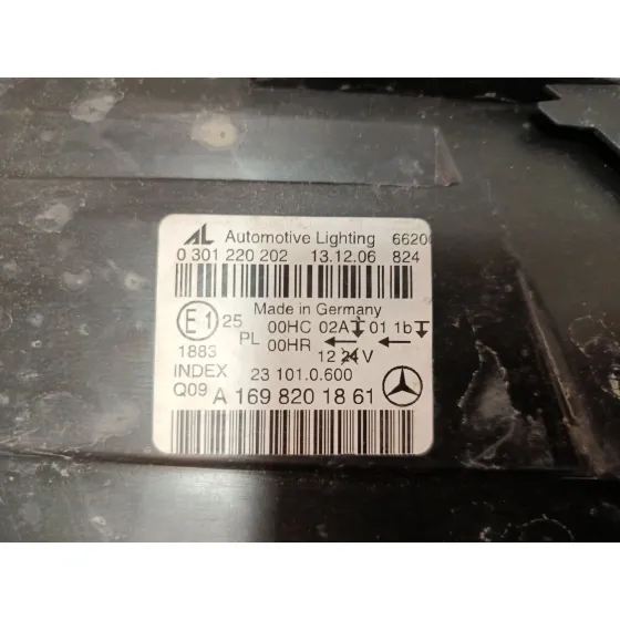 Faro Derecho para Mercedes-Benz Clase B Sports Tourer (W245)