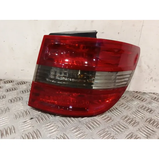 Piloto Trasero Derecho para Mercedes-Benz Clase B Sports Tourer (W245)