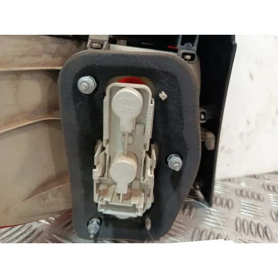 Piloto Trasero Derecho para Mercedes-Benz Clase B Sports Tourer (W245)
