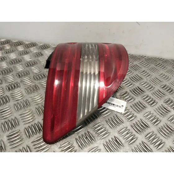 Piloto Trasero Izquierdo para Mercedes-Benz Clase B Sports Tourer (W245)