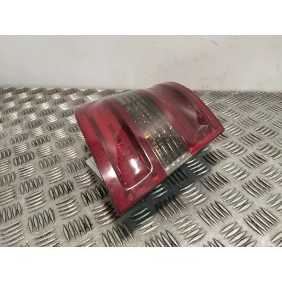 Piloto Trasero Izquierdo para Mercedes-Benz Clase B Sports Tourer (W245)