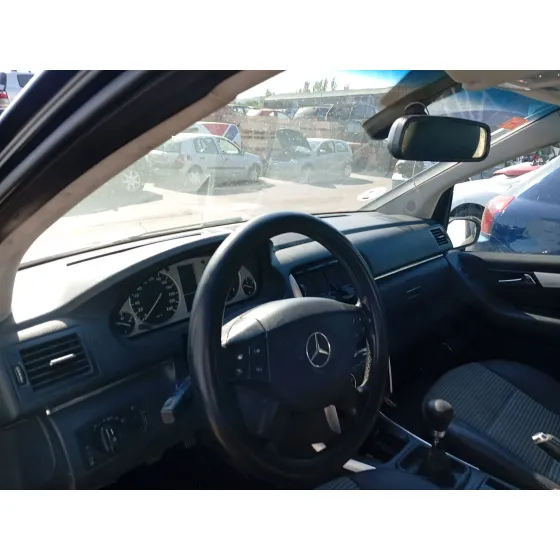 Salpicadero para Mercedes-Benz Clase B Sports Tourer (W245)