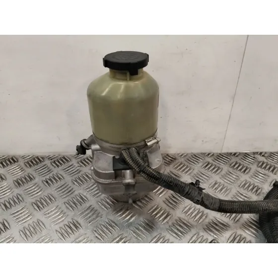 Bomba Direccion para Opel Zafira / Zafira Family B (A05)