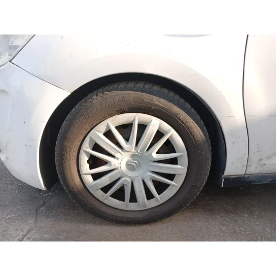 Mangueta Delantera Izquierda para Citroën C3 Ii (Sc_)