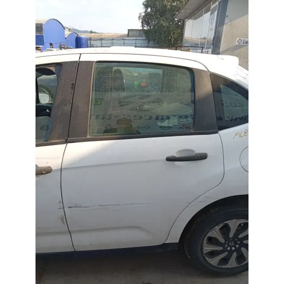 Puerta Trasera Izquierda para Citroën C3 Ii (Sc_)