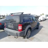 Barra Estabilizadora Trasera para Dodge Nitro
