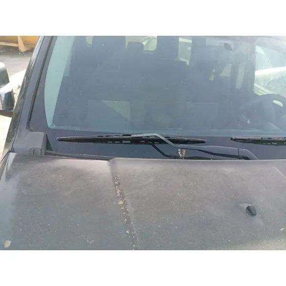 Brazo Limpia Delantero Derecho para Dodge Nitro