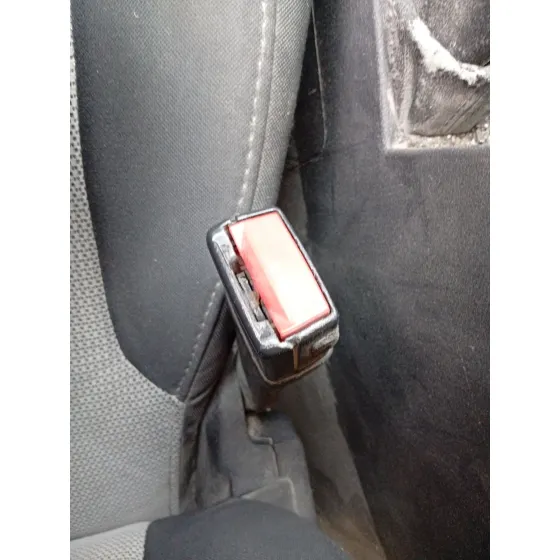 Enganche Cinturon Delantero Izquierdo para Dodge Nitro