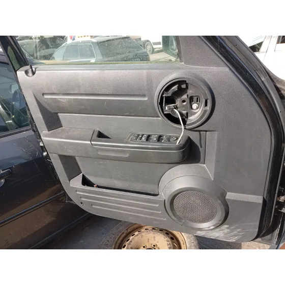 Guarnecido Puerta Delantera Izquierda para Dodge Nitro