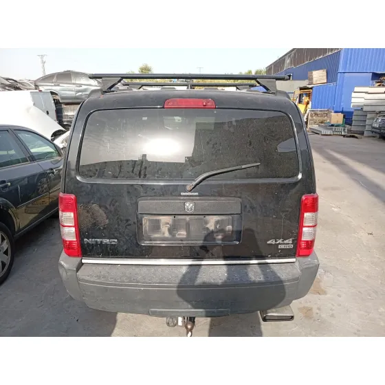 Porton Trasero para Dodge Nitro