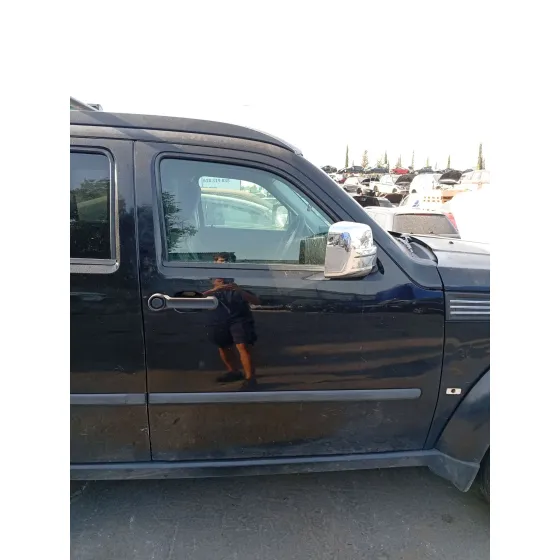 Puerta Delantera Derecha para Dodge Nitro