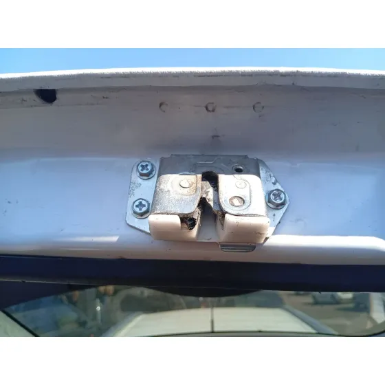 Cerradura Maletero / Porton para Suzuki Vitara (Ly)