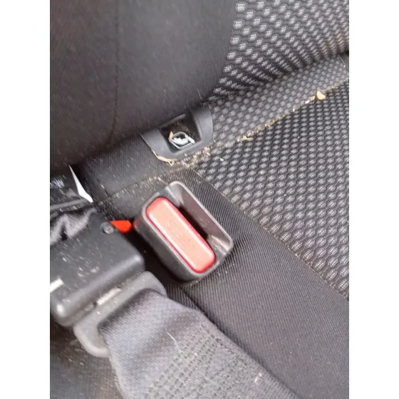 Enganche Cinturon Trasero Izquierdo para Suzuki Vitara (Ly)