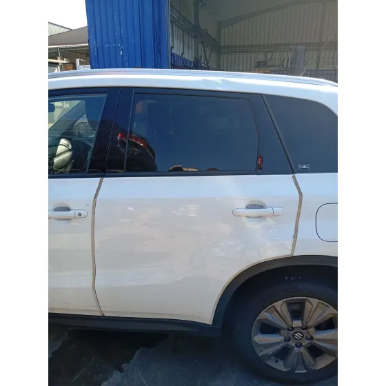 Puerta Trasera Izquierda para Suzuki Vitara (Ly)