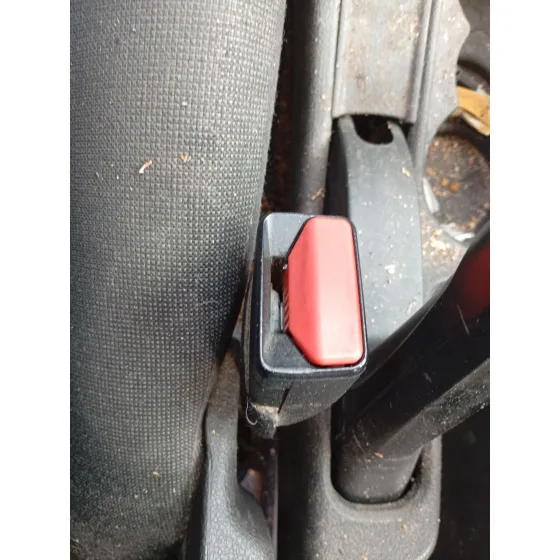 Enganche Cinturon Delantero Izquierdo para Ford Transit Courier B460 Furgoneta/Monovolumen