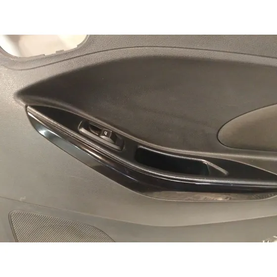 Guarnecido Puerta Trasera Derecha para Ford Ka+