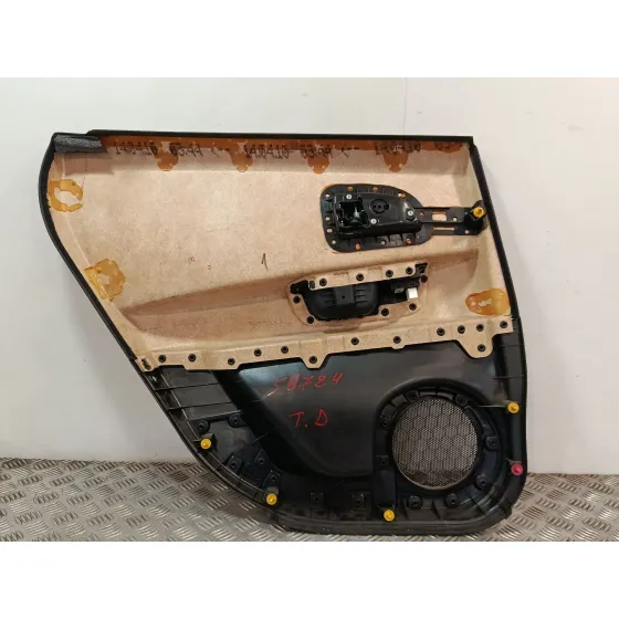 Guarnecido Puerta Trasera Derecha para Kia Cee'd