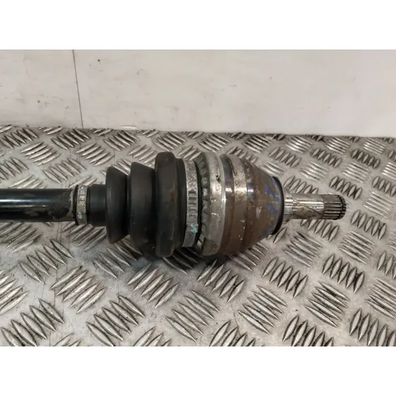 Transmision Delantera Izquierda para Opel Astra H Gtc (A04)