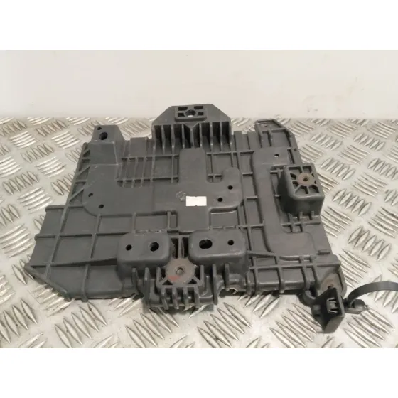 Soporte Bateria para Kia Carens Iv