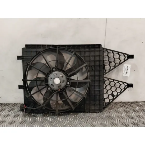 Electroventilador para Seat Ibiza Iv (6J5, 6P1)