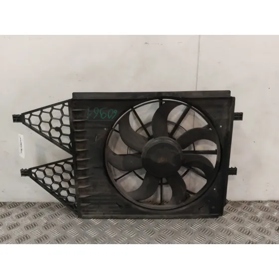 Electroventilador para Seat Ibiza Iv (6J5, 6P1)