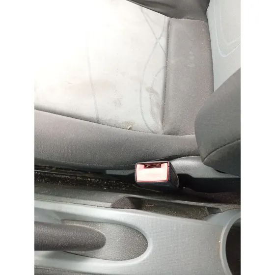 Enganche Cinturon Delantero Derecho para Seat Ibiza Iv (6J5, 6P1)