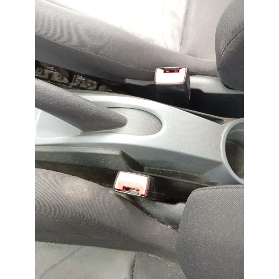 Enganche Cinturon Delantero Izquierdo para Seat Ibiza Iv (6J5, 6P1)