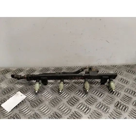 Rampa Inyectora para Mitsubishi Outlander (Cu0W)