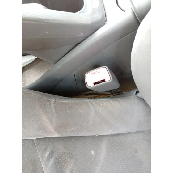 Enganche Cinturon Delantero Izquierdo para Toyota Prius (_W3_)