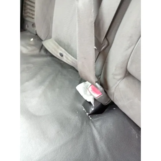 Enganche Cinturon Trasero Derecho para Toyota Prius (_W3_)