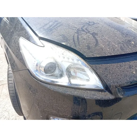 Faro Derecho para Toyota Prius (_W3_)