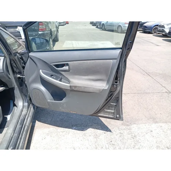 Guarnecido Puerta Delantera Derecha para Toyota Prius (_W3_)