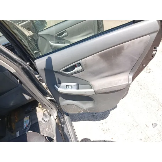 Guarnecido Puerta Trasera Derecha para Toyota Prius (_W3_)